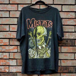 MISFITS -TRUE VINTAGE 98 - TRAVIS SCOTT